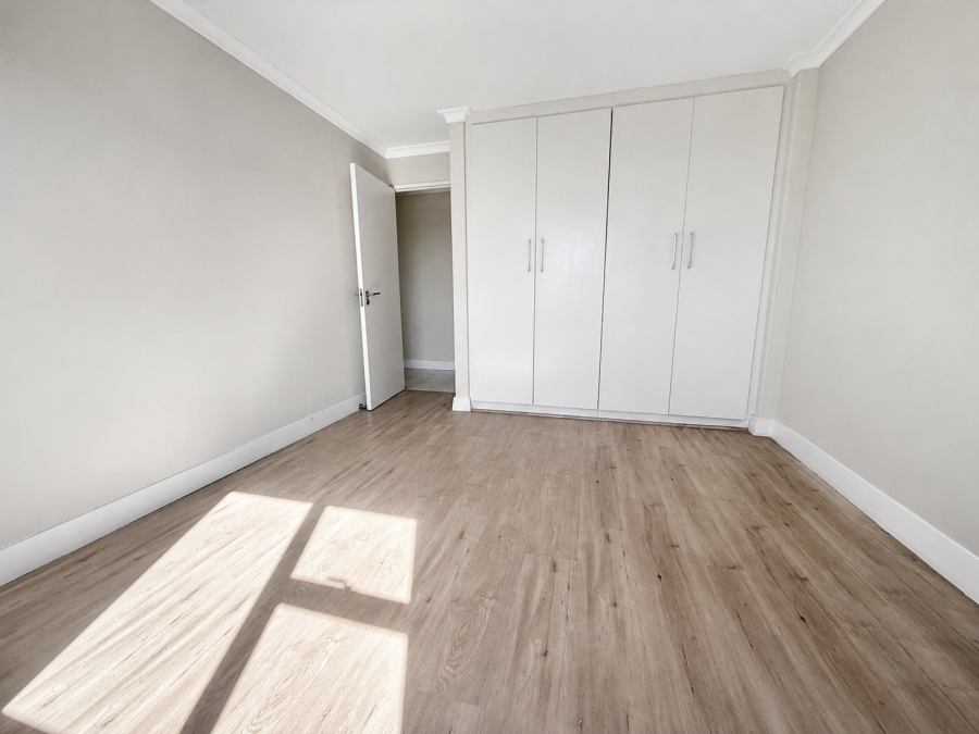 2 Bedroom Property for Sale in Zonnebloem Western Cape